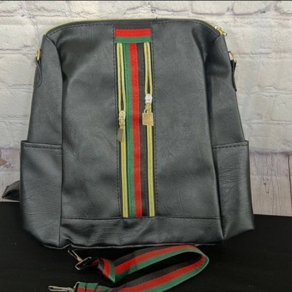 Stylish Faux PU Leather Backpack in Black Approx H12"× W12" NEW - Picture 4 of 5